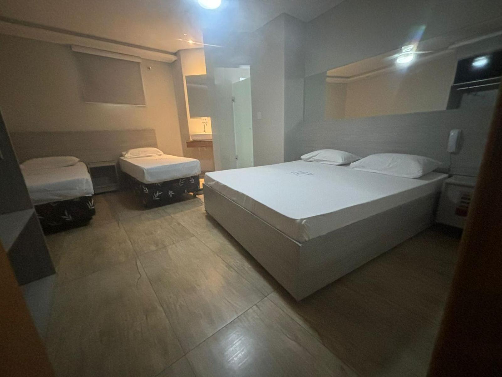 Joy Hotel — Photos 2